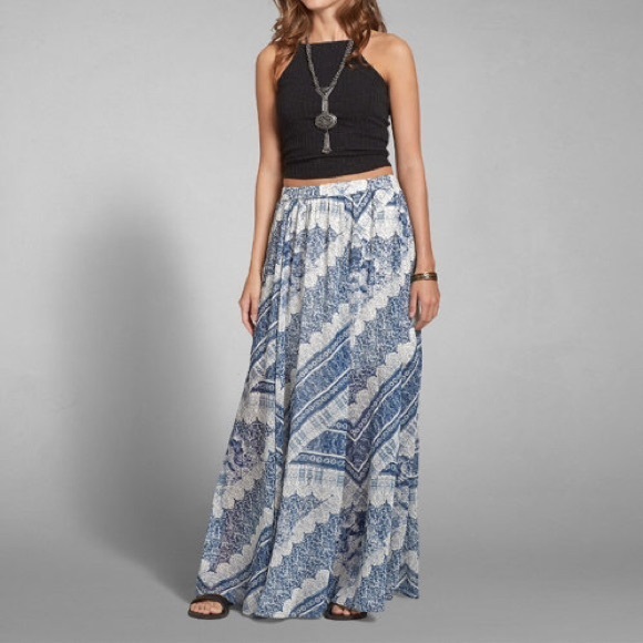 Maxi skirts bundle β€οΈπ΄ - Picture 2 of 9